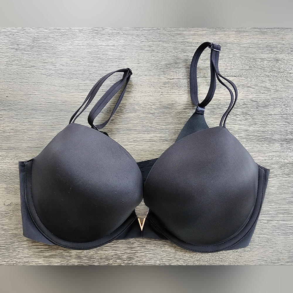 Victoria's Secret Illusion Bra - 36D - Black